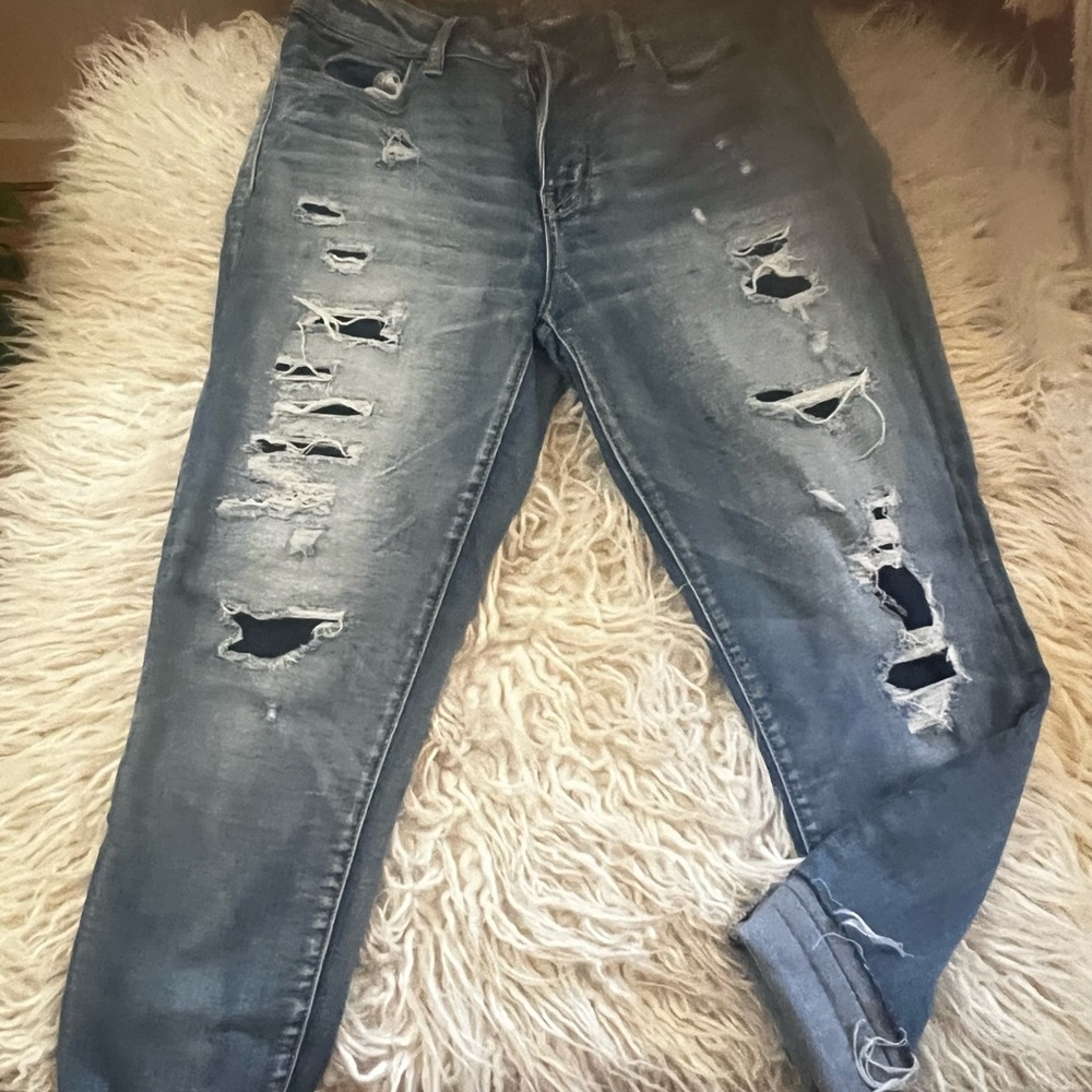 American Eagle Outfitters Distressed High-Rise Blue Jeans